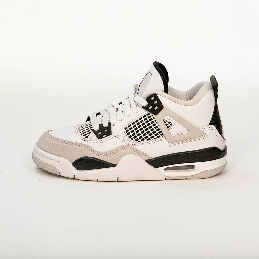 Air Jordan 4 Military Black