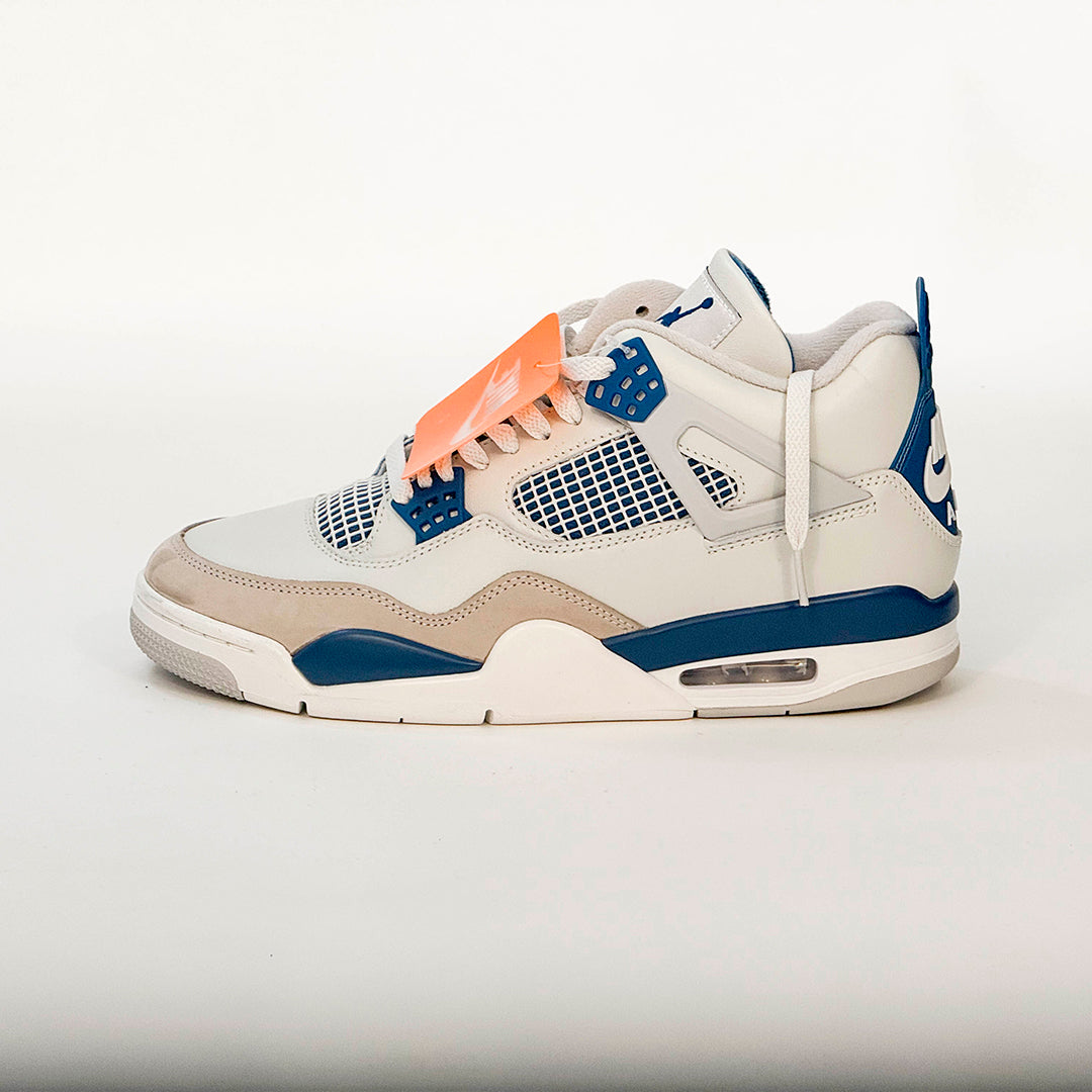Air Jordan 4 Military Blue