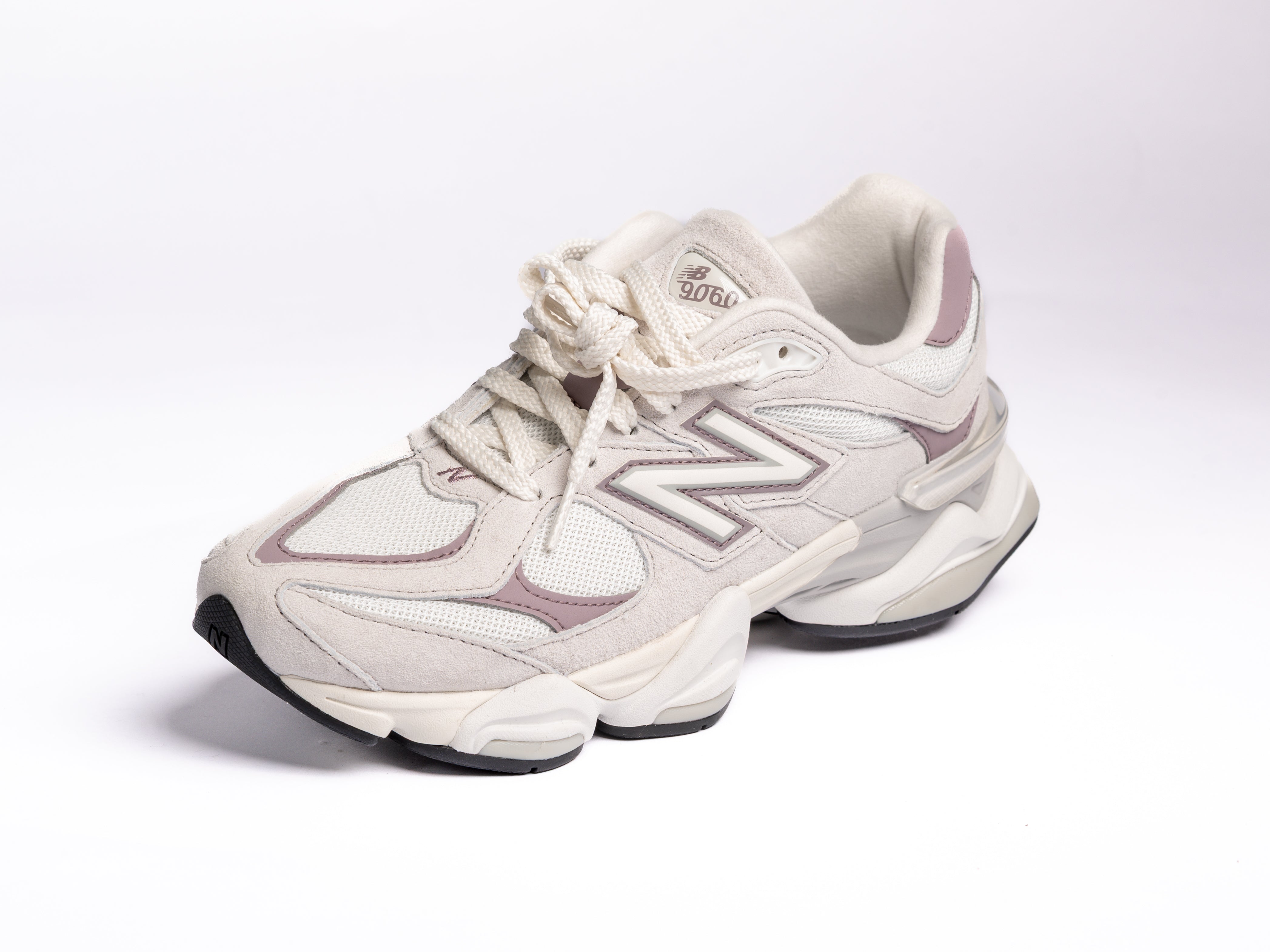 New Balance 9060 EEJ