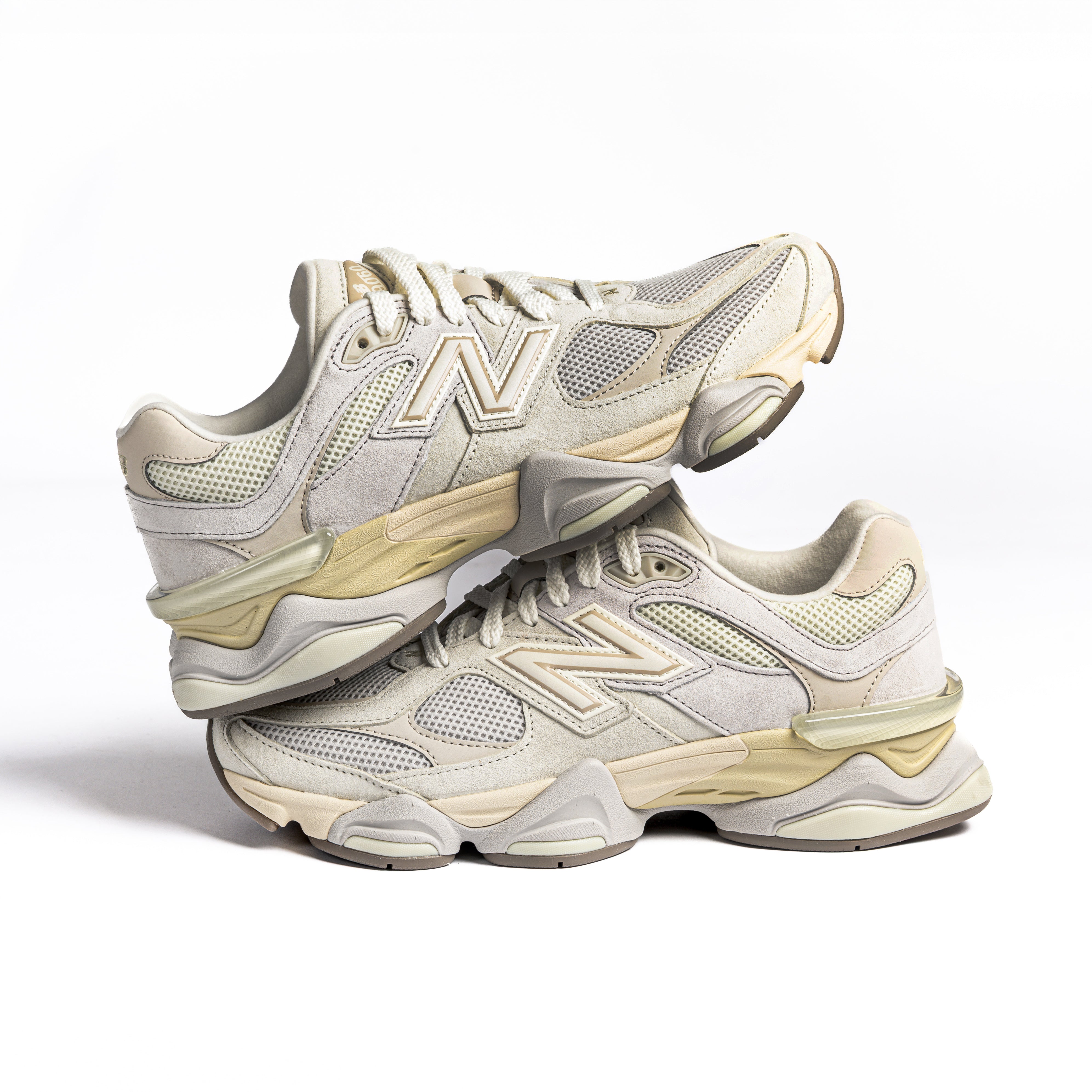 New Balance 9060 EEP