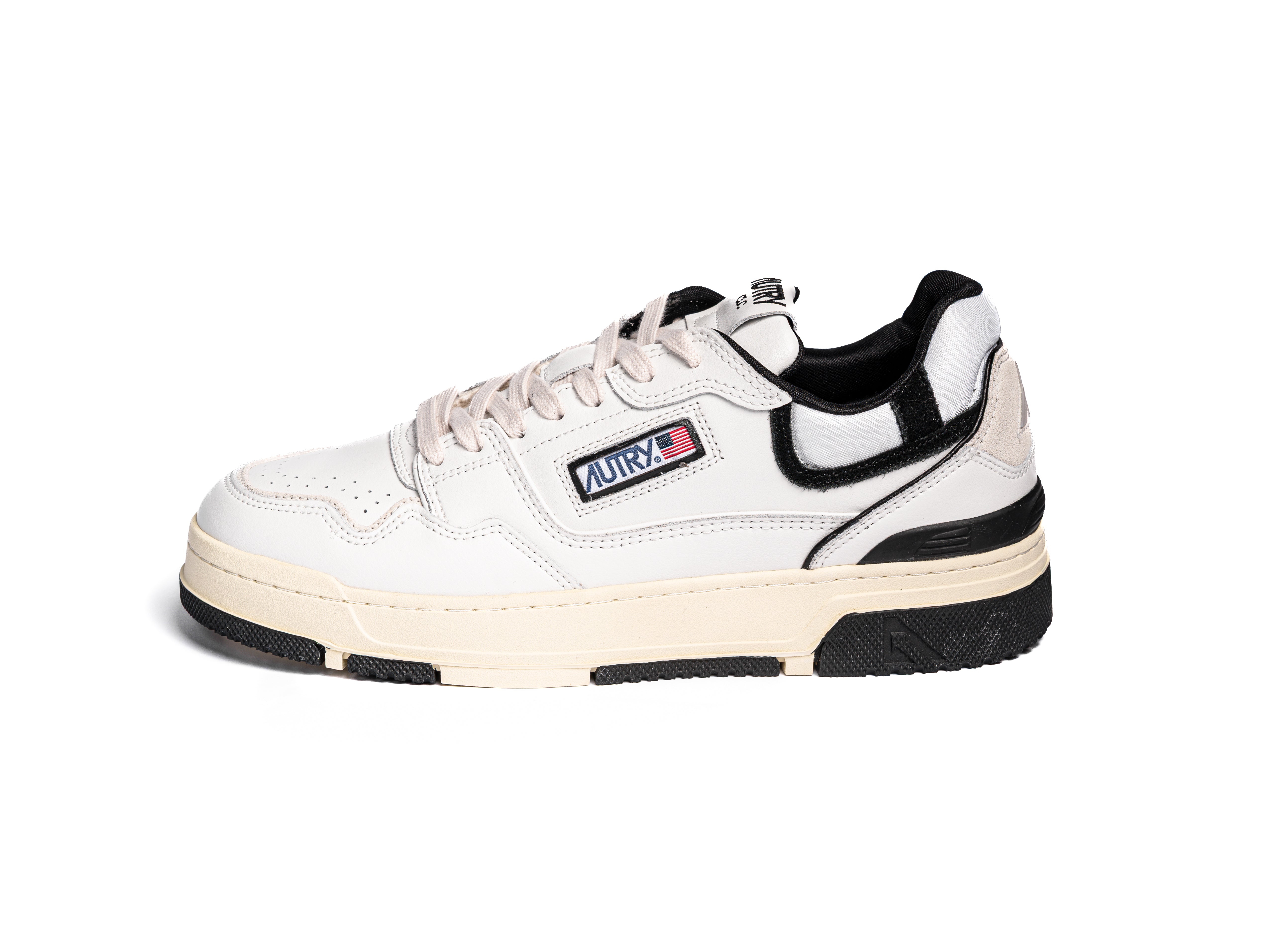 AUTRY CLC IN PELLE BIANCA - SUEDE NERA
