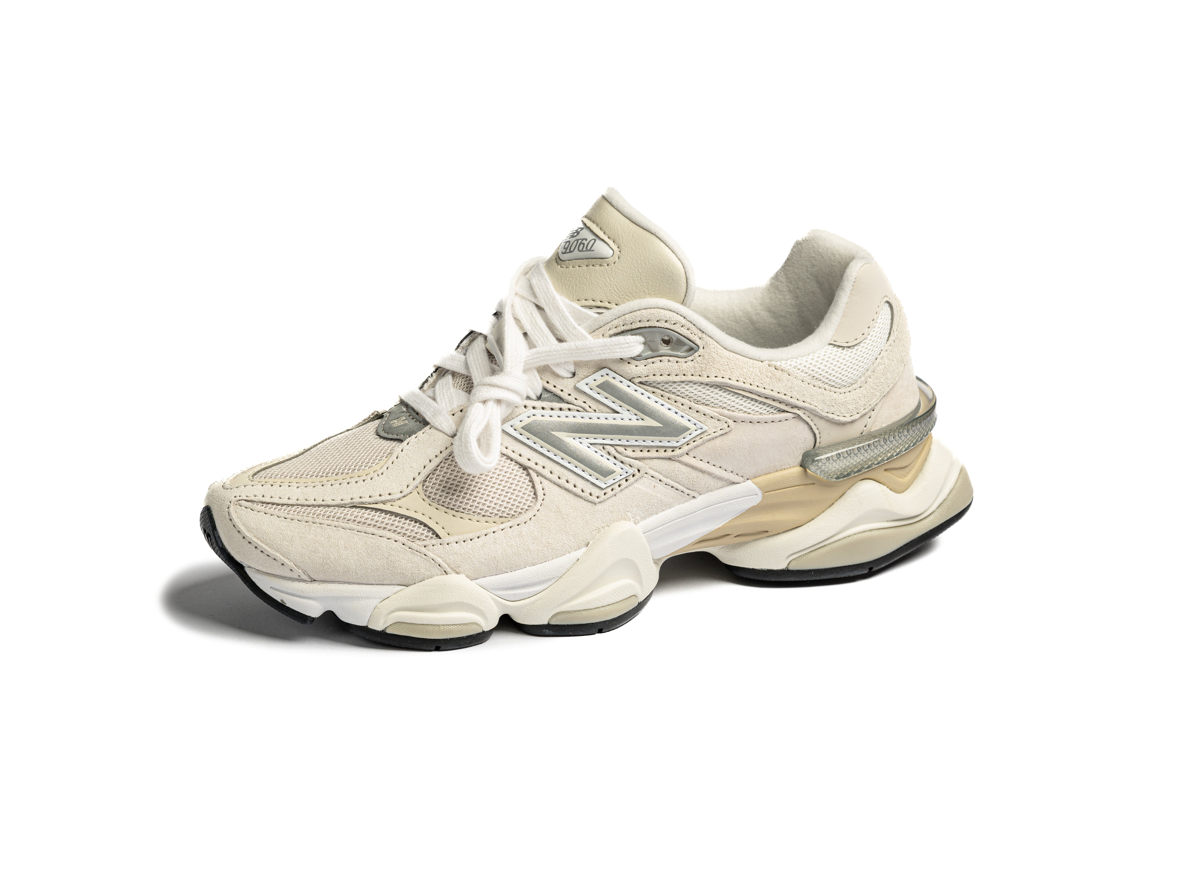 New Balance 9060 WHT