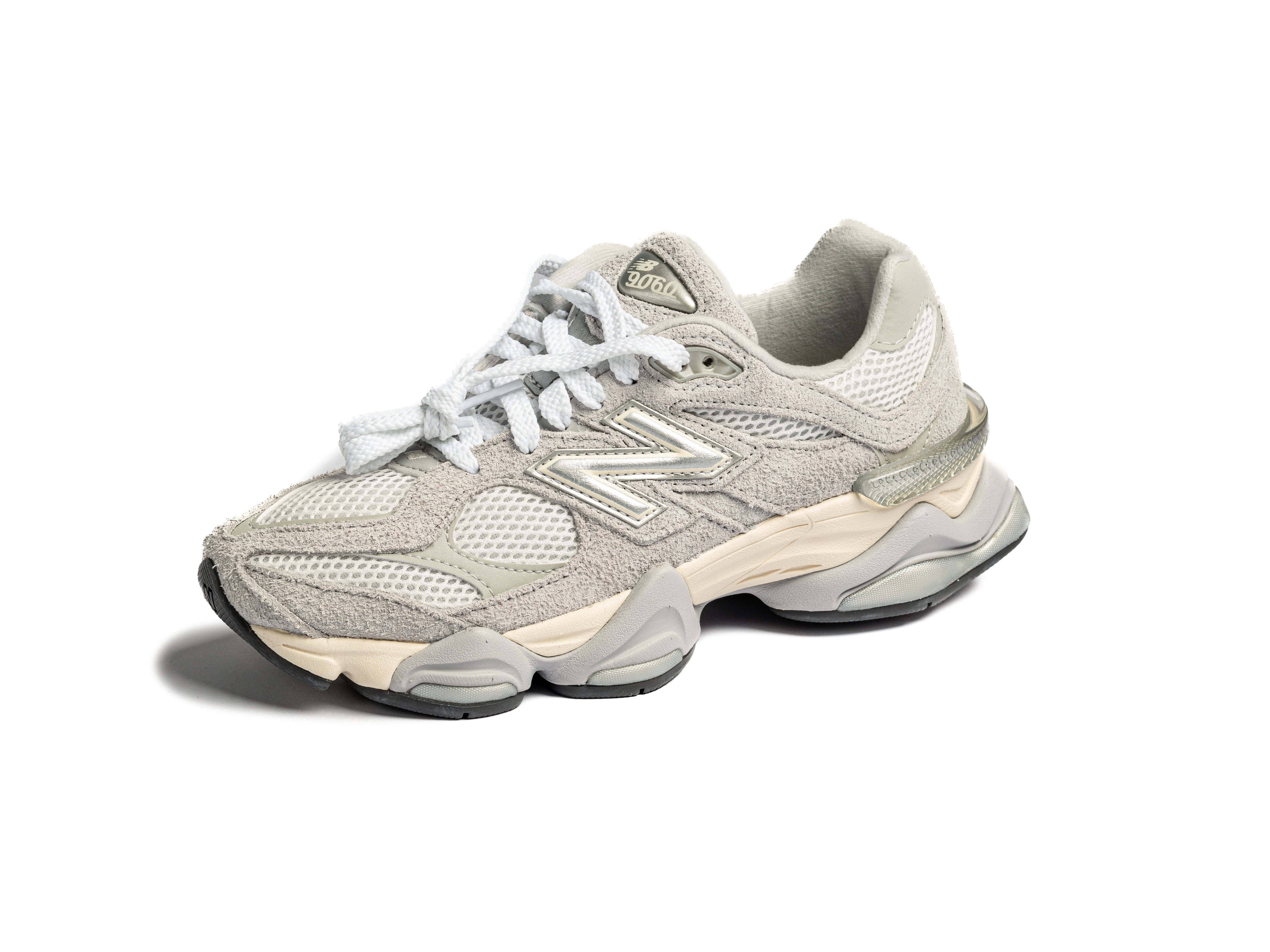 NEW BALANCE 9060 FLV