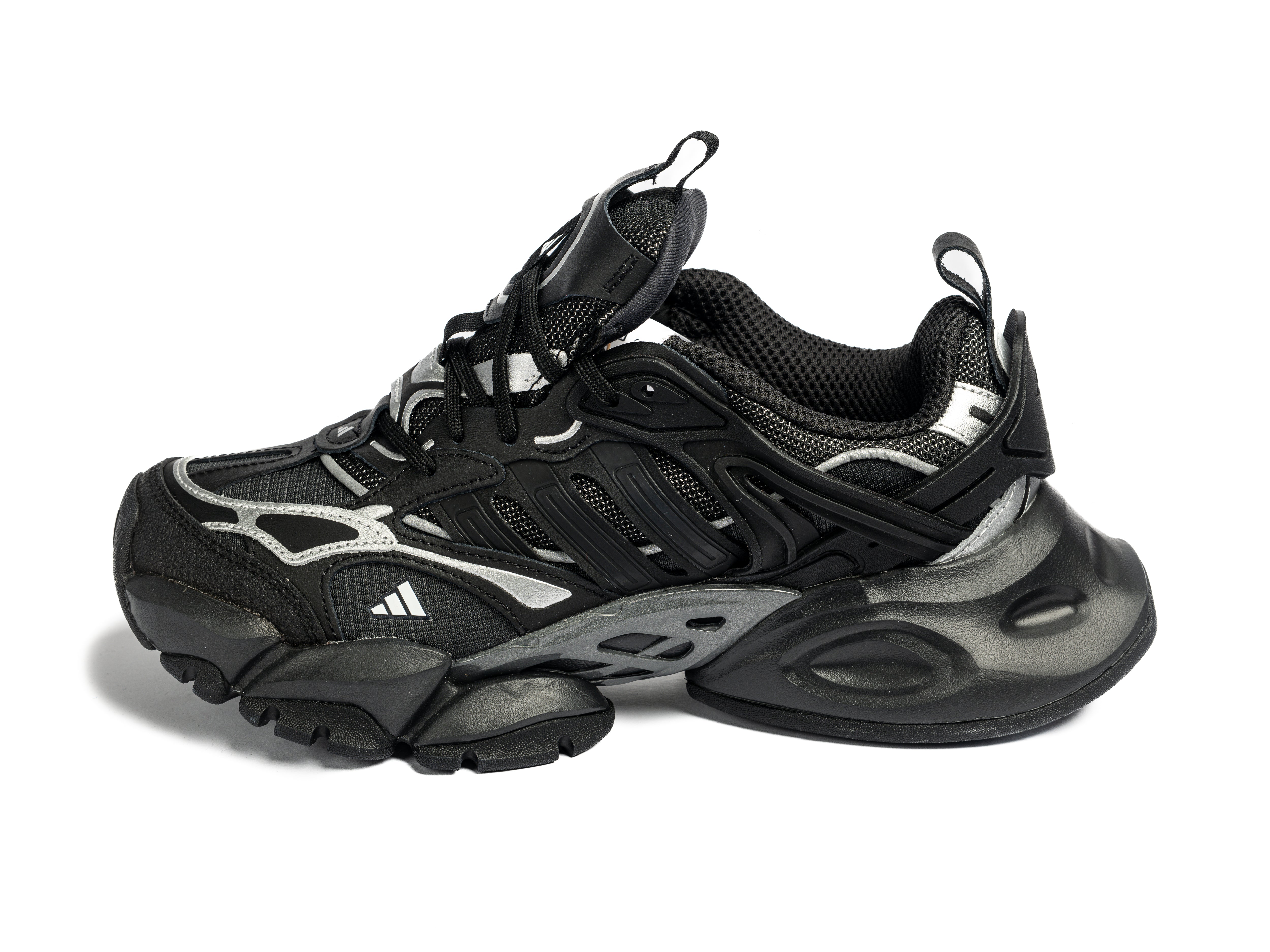 ADIDAS XLG RUNNER BLACK CARBON