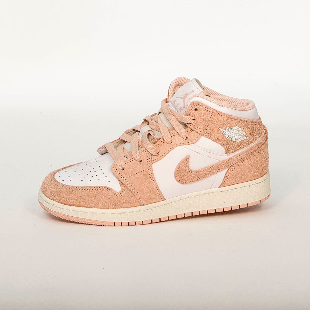 Air Jordan 1 Mid Legend Pink