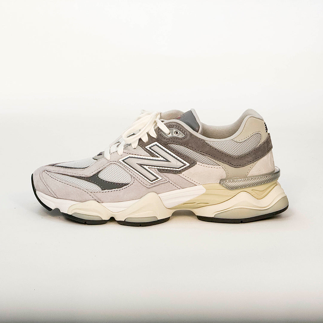 New Balance 9060 Grey