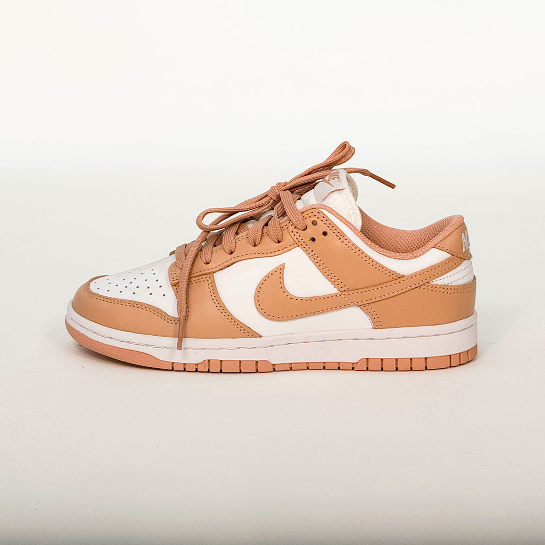 Dunk Low Rose whisper