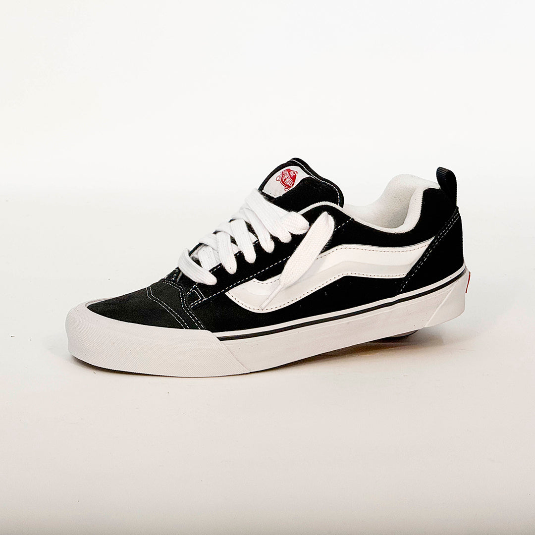 Vans Knu School