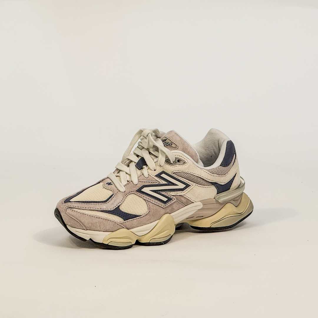 New Balance 9060 Moonrock EEB