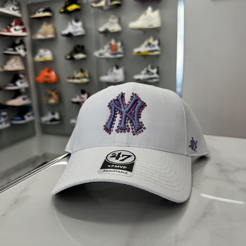 New York Yankees White Purple Diamonds