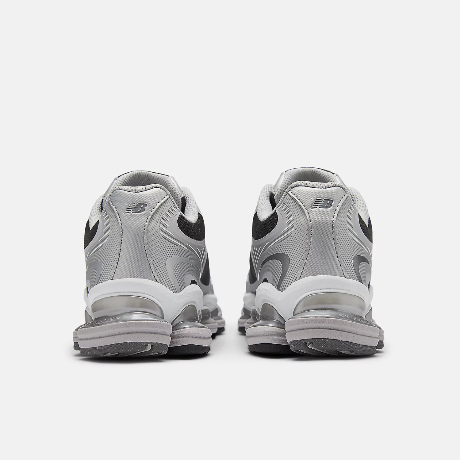 NEW BALANCE 2000 420