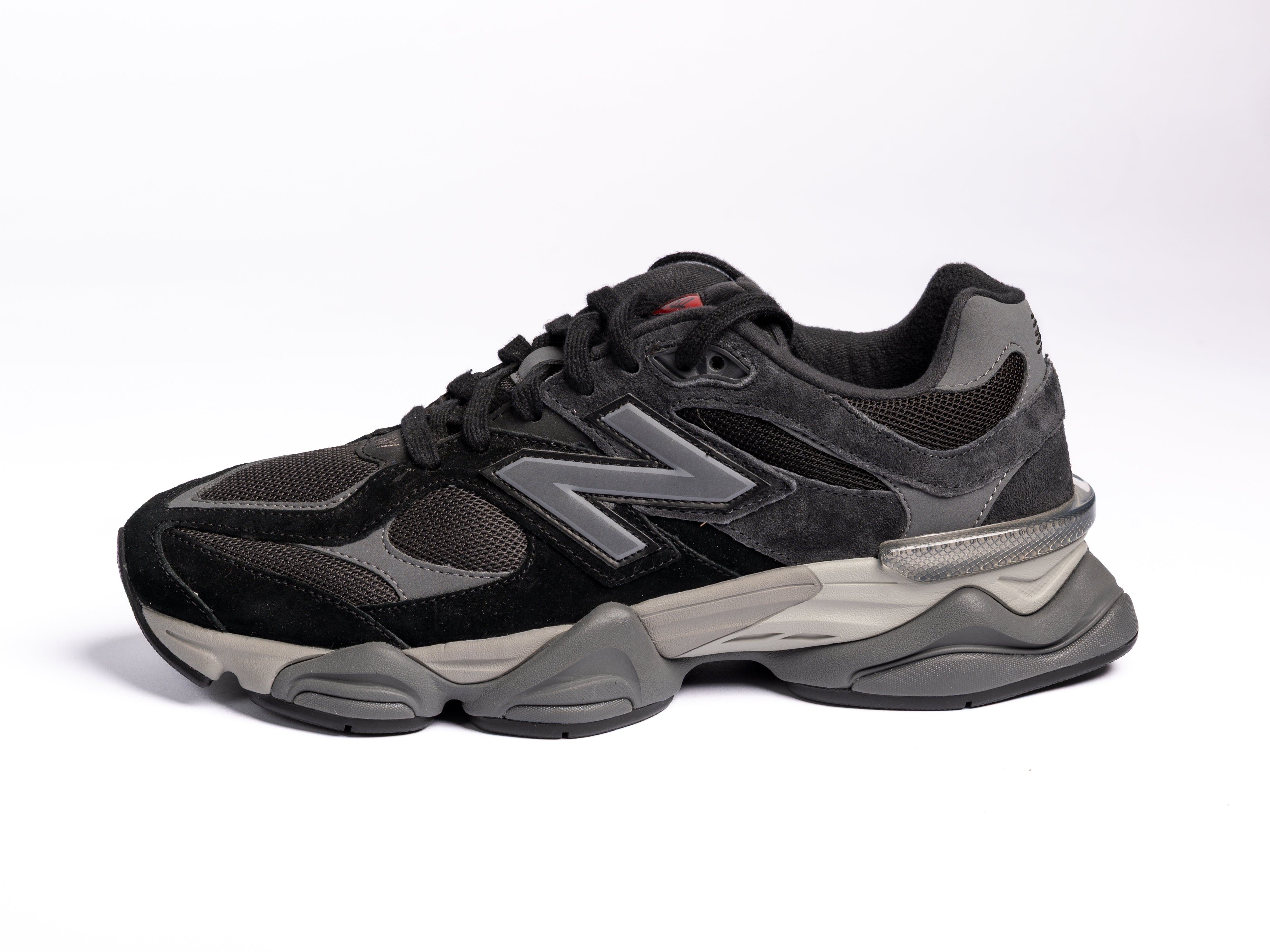 New Balance 9060 Castelrock BLK