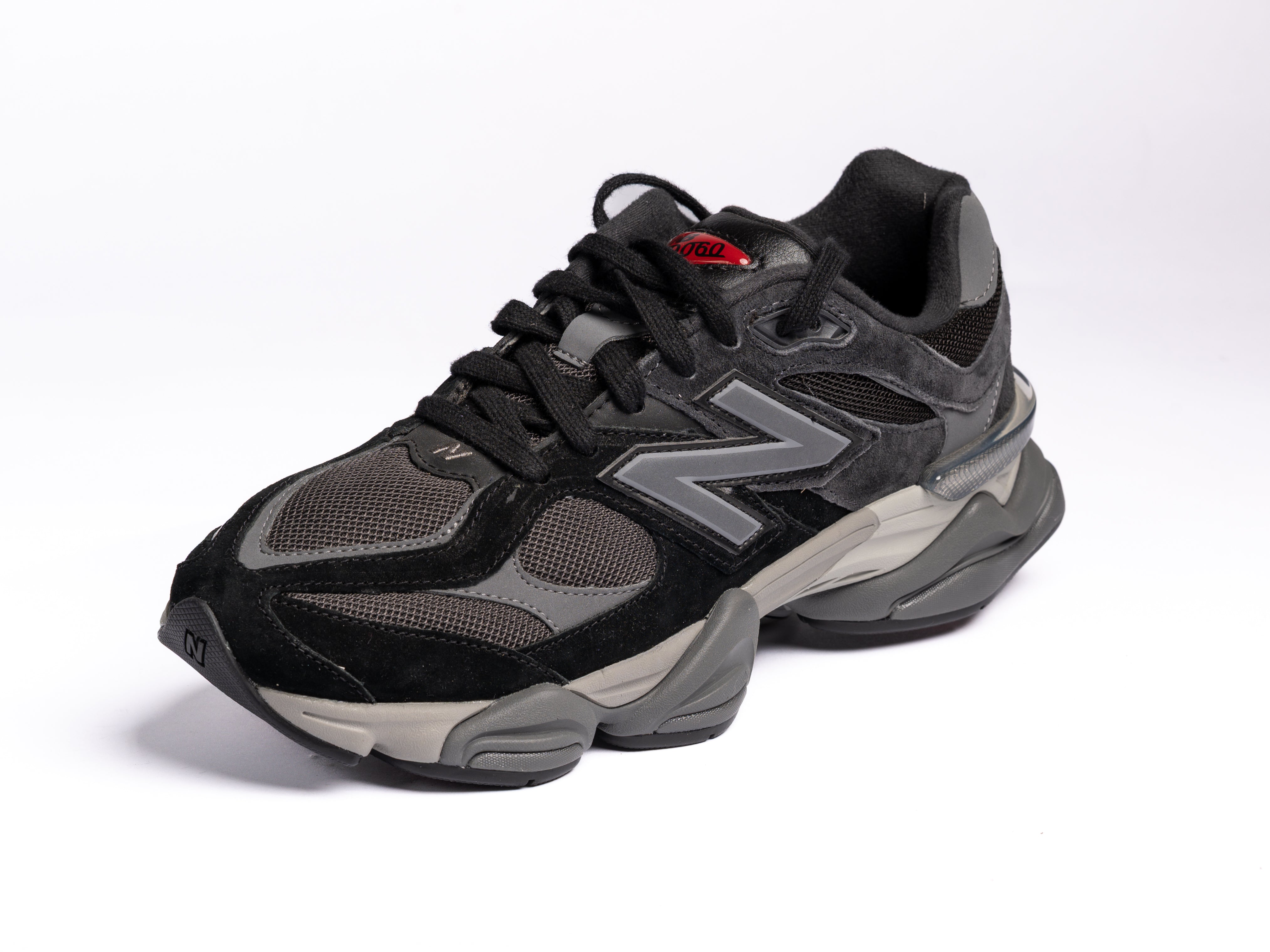 New Balance 9060 Castelrock BLK
