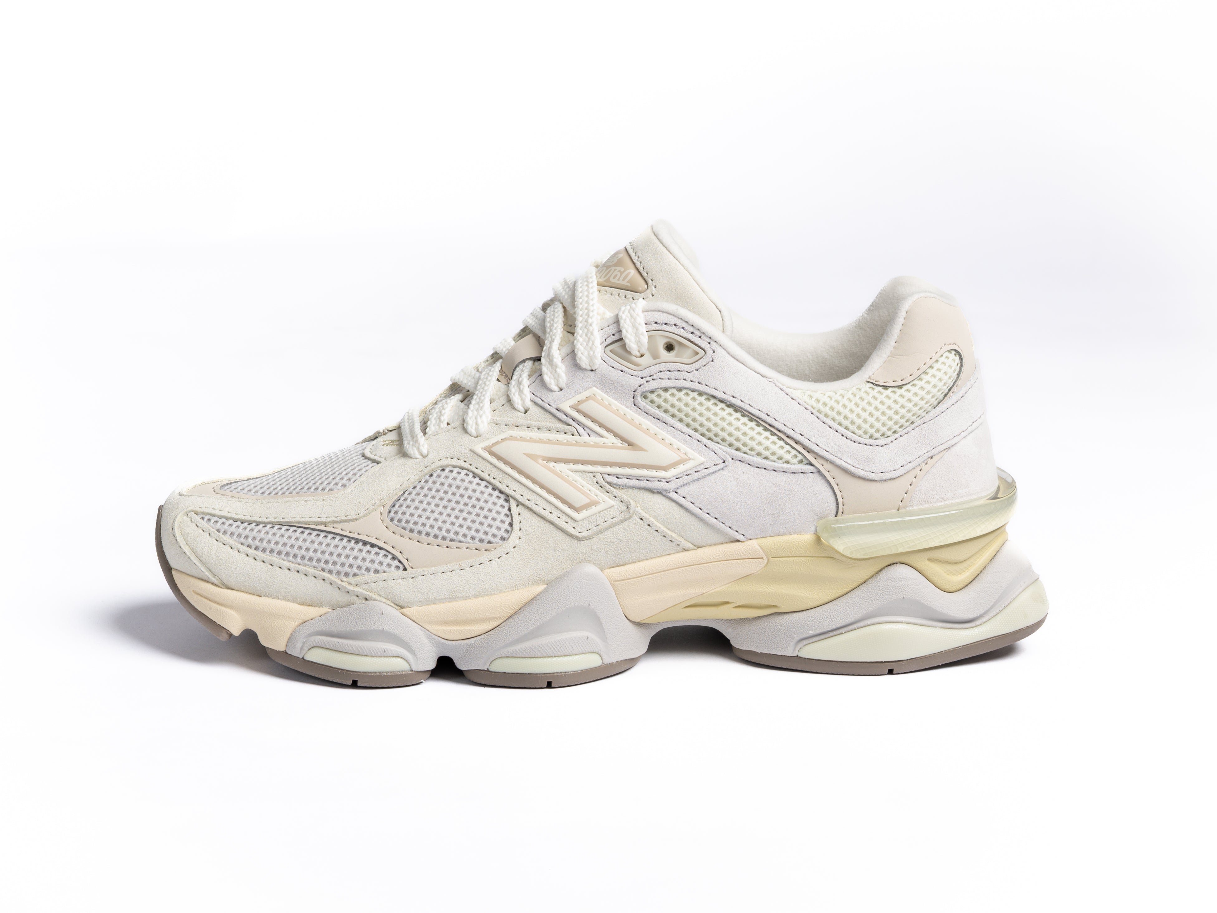 New Balance 9060 EEP
