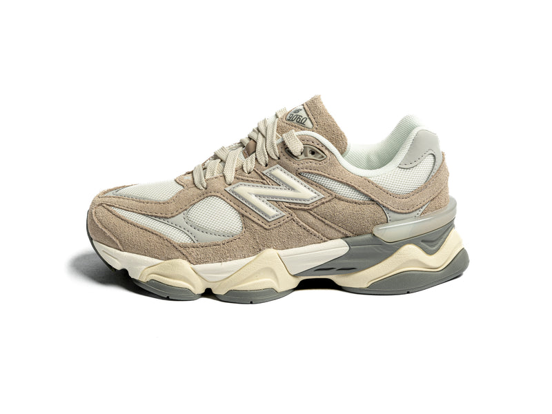 NEW BALANCE 9060 CN