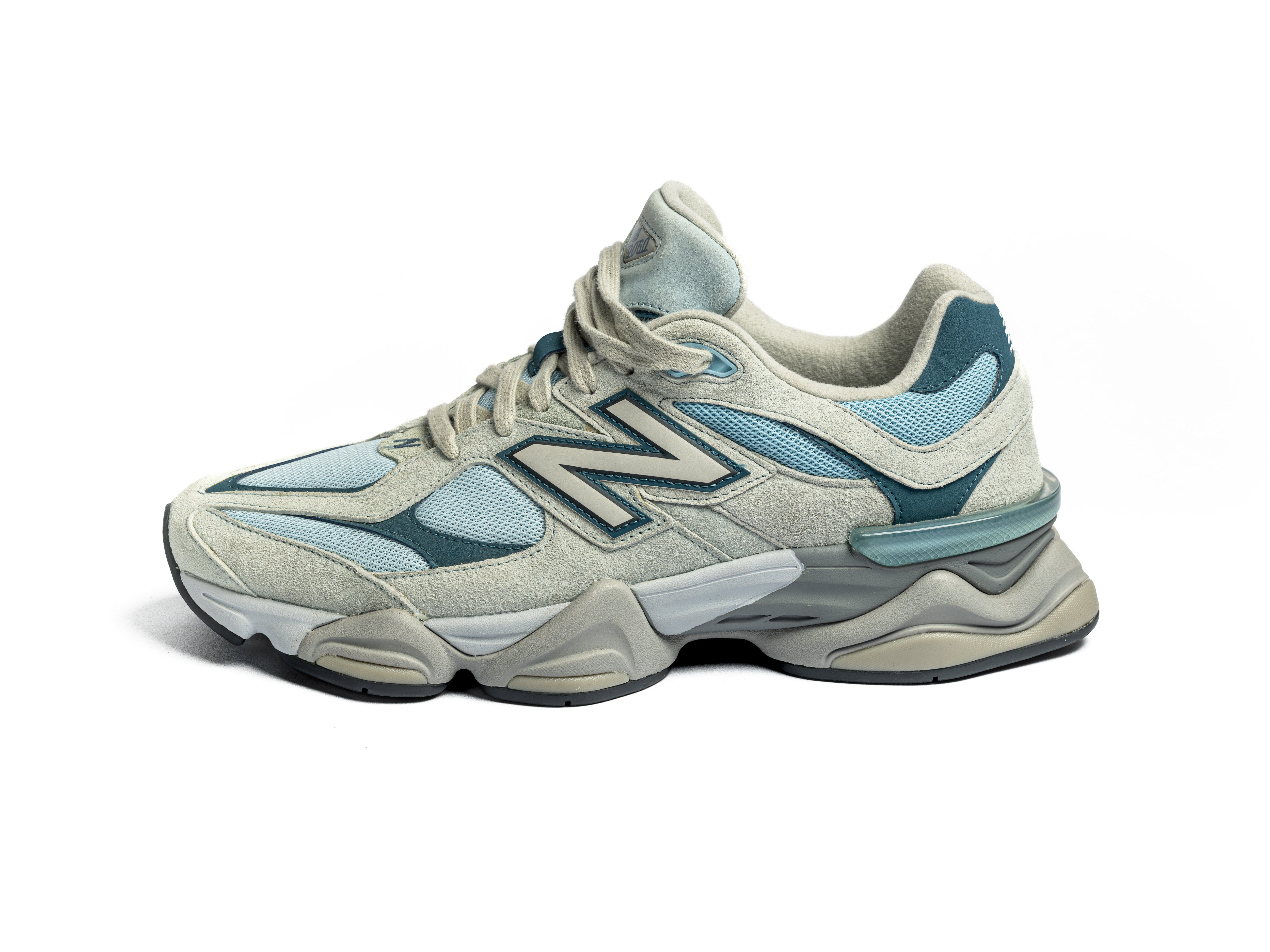 NEW BALANCE 9060 EED