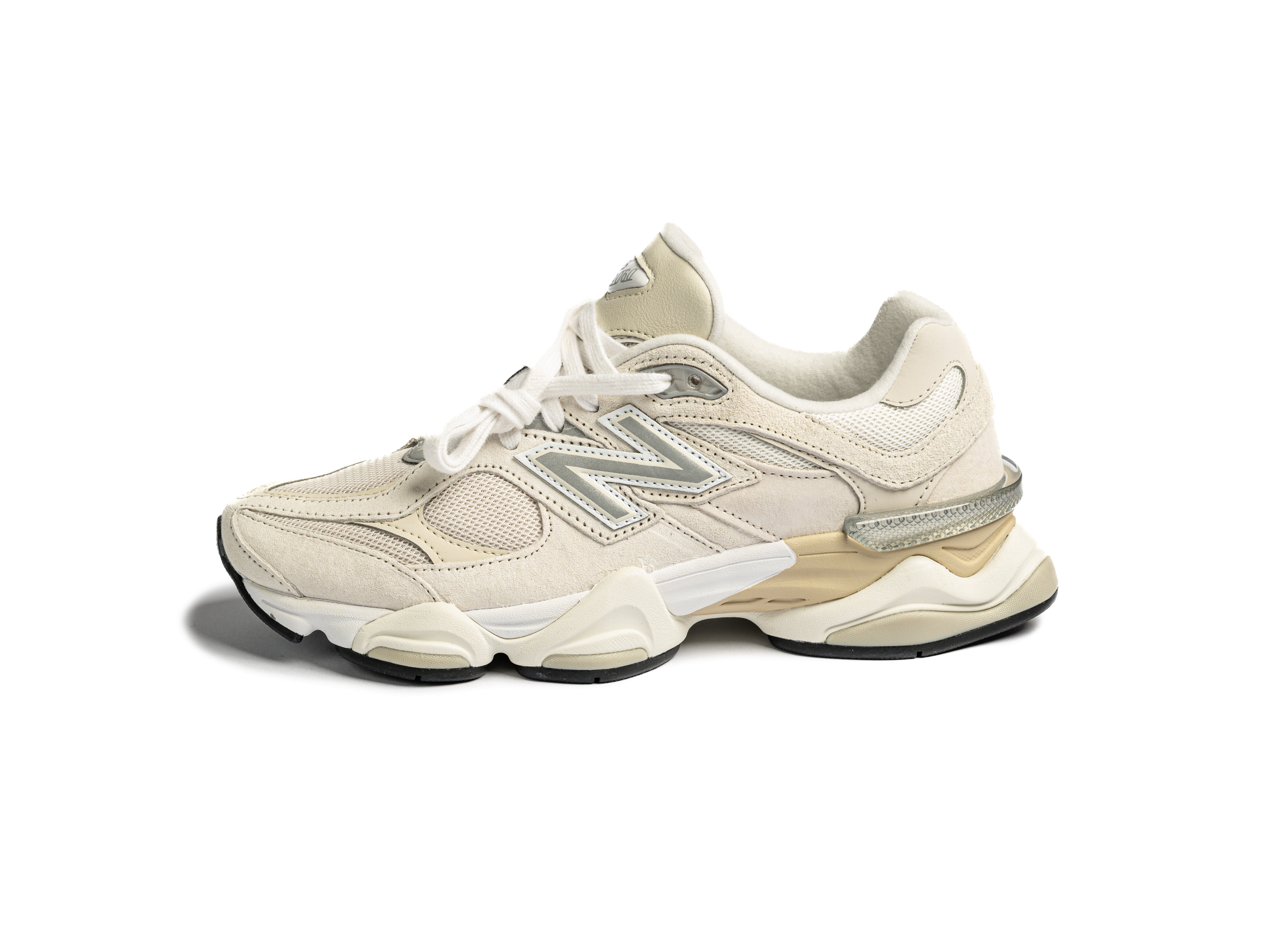 New Balance 9060 WHT