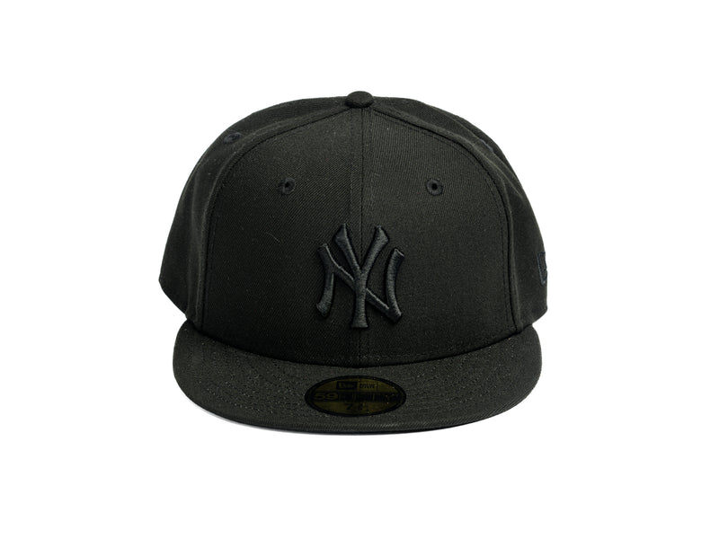 New Era Fitted Black Cap "NY" Black