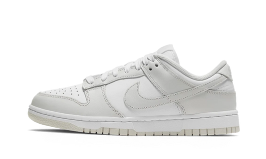 Dunk Low Photon Dust