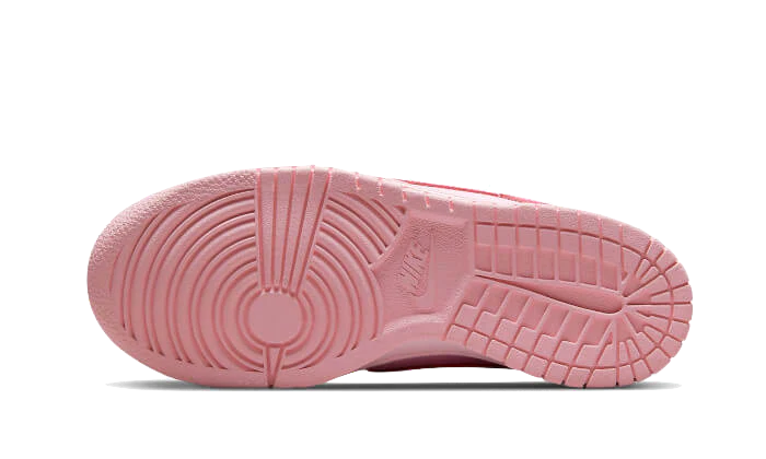 Dunk Low Triple Pink